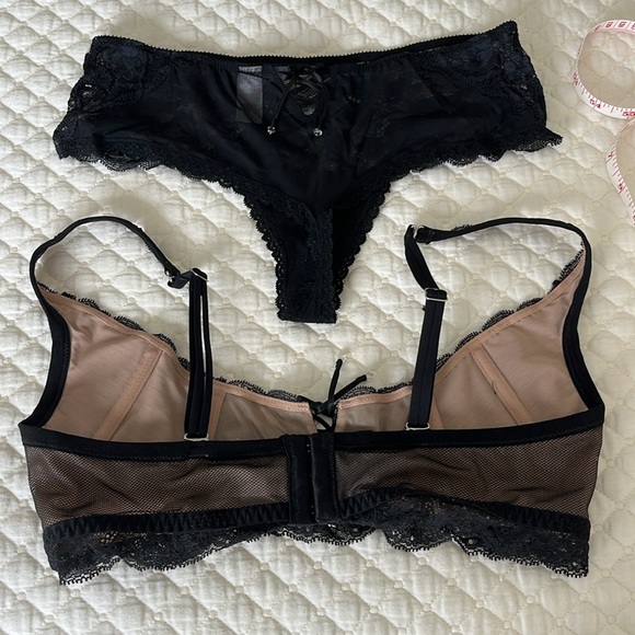 Victoria’s Secret M Demi bra thong sexy set - Picture 4 of 10